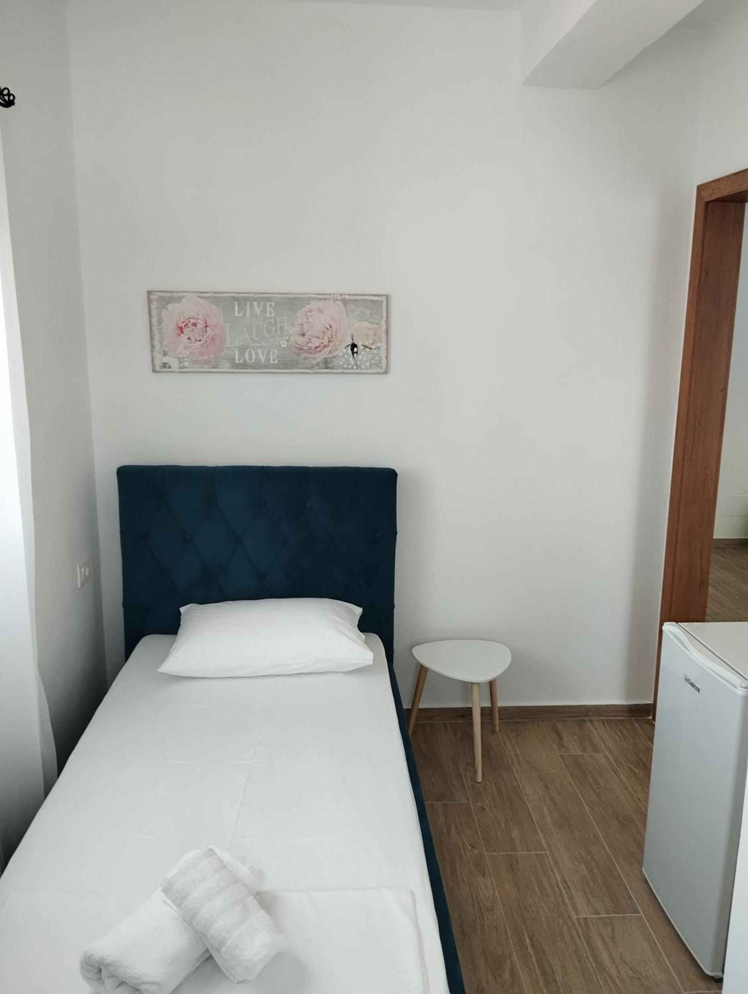 Amente Apartaments كساميل المظهر الخارجي الصورة