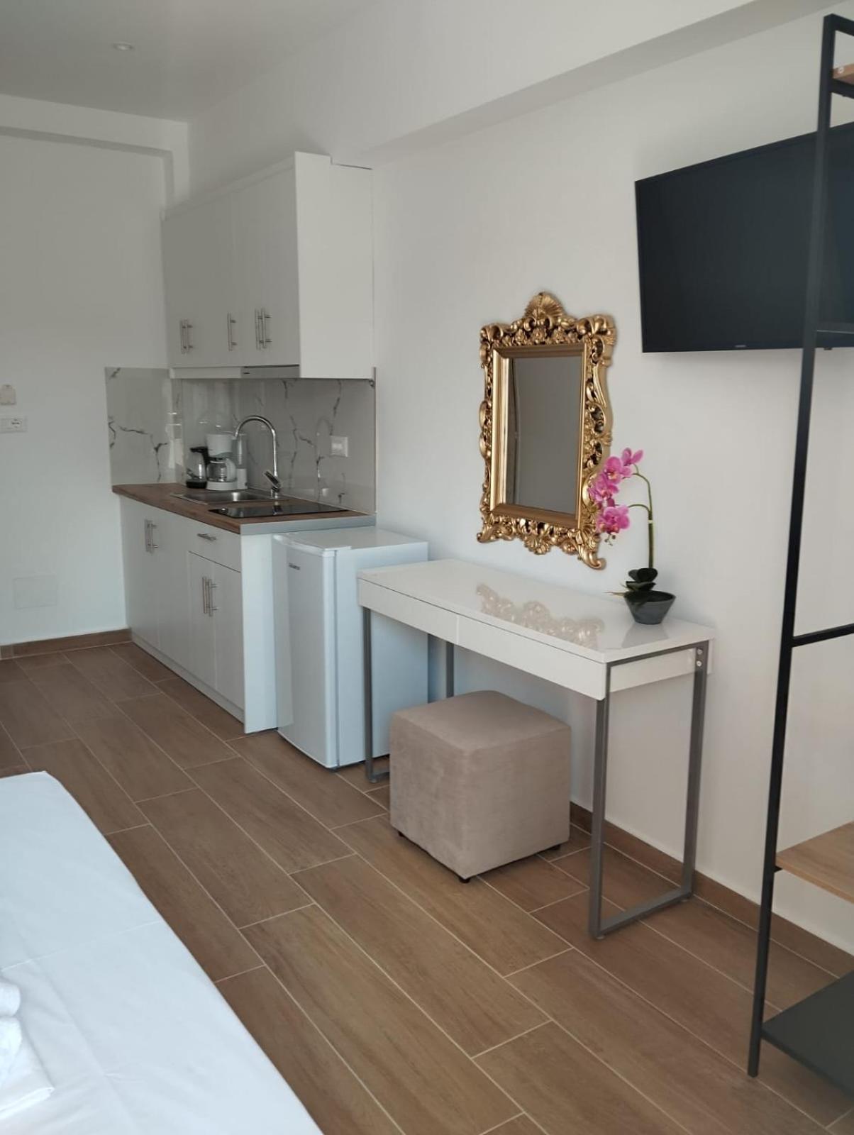 Amente Apartaments كساميل المظهر الخارجي الصورة